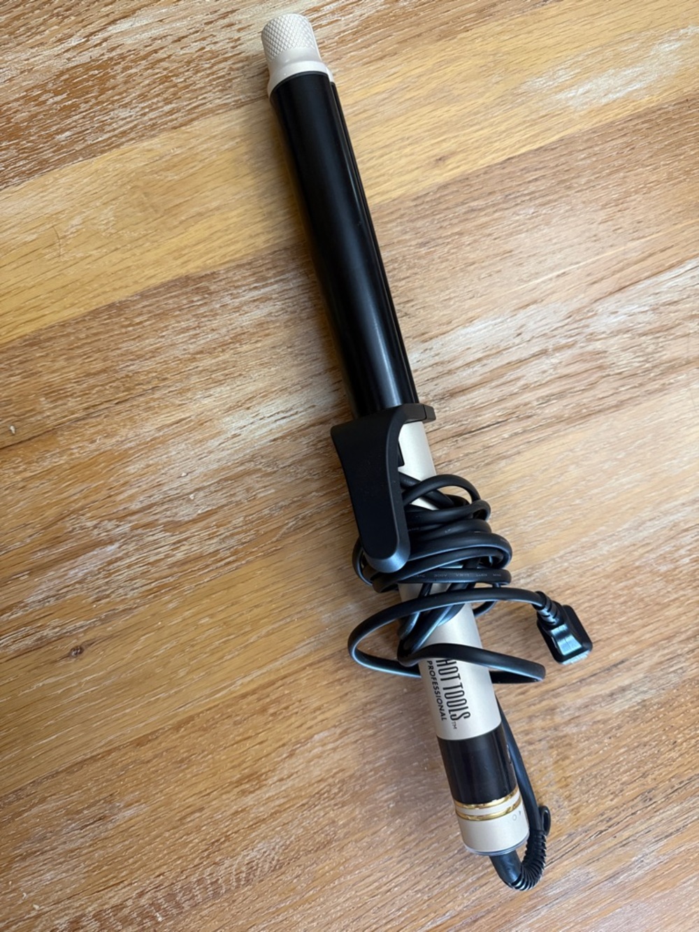 Hot Tools Black and Cream 1" Curling Iron